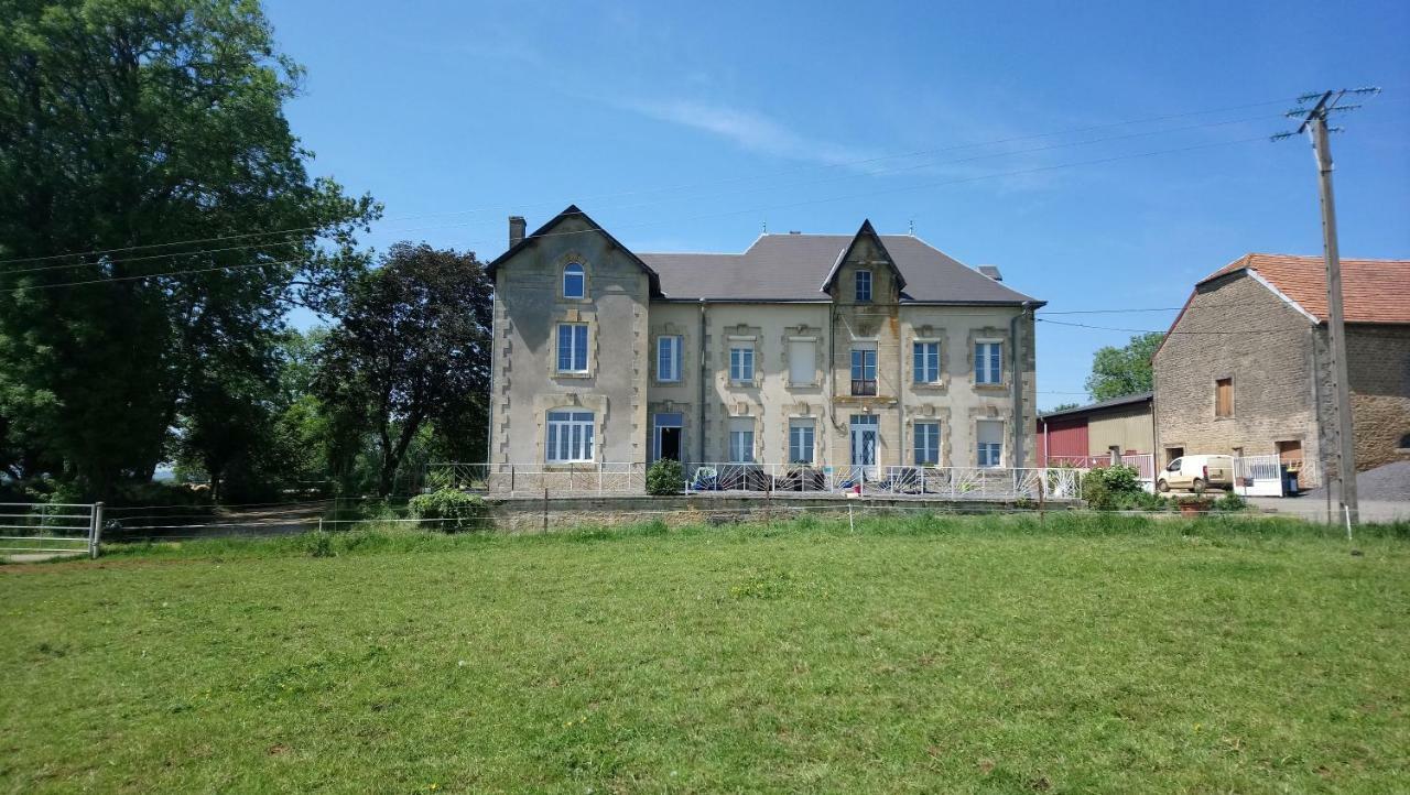 Jad Ranch Hotel Raucourt-et-Flaba Exterior foto