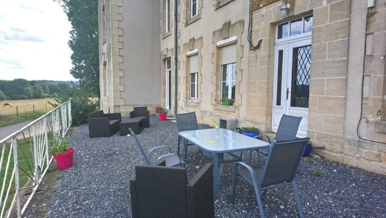 Jad Ranch Hotel Raucourt-et-Flaba Exterior foto